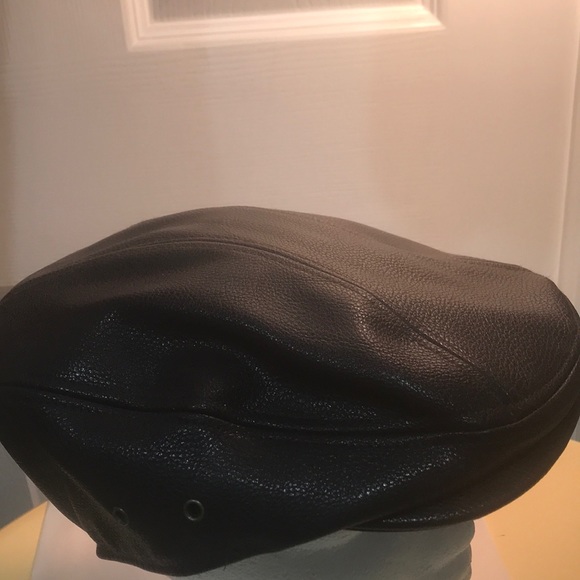 100per cent PU leather brown cap xl - Picture 2 of 8